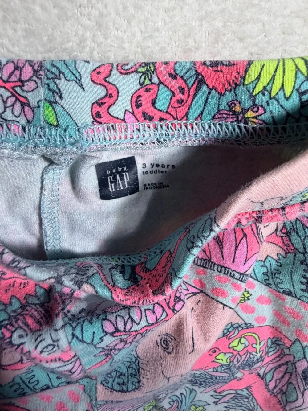 GAP two piece